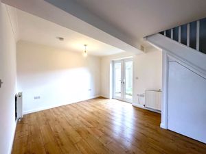 Lounge- click for photo gallery